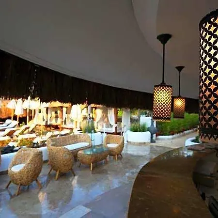 فندق The Pinehill & 3*