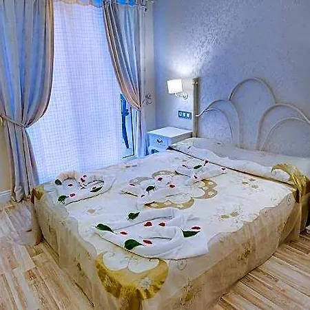 فندق The Pinehill & فتحية